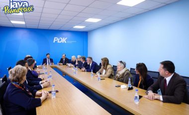 15 vjetori i pavarësisë, Krasniqi takon deputetët e PDK-së që nënshkruan deklaratën