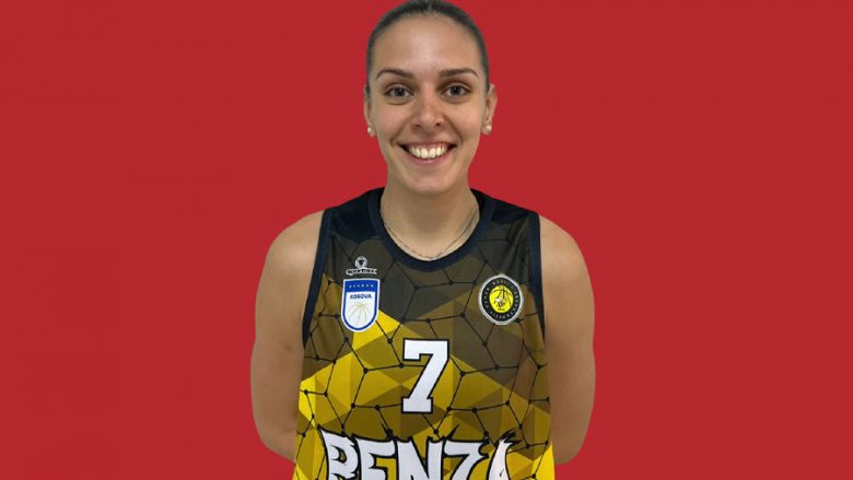 Leila Omerbasic, MVP e xhiros së 15-të në basketboll