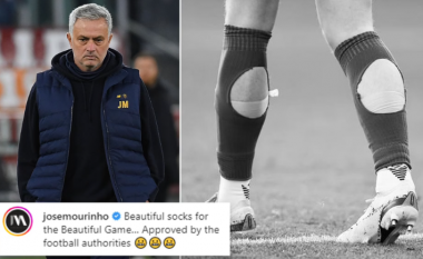 Mourinho me postim të çuditshëm për lojtarët që shqyejnë çorapet e futbollit