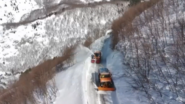 Rikthehen reshjet e dëborës në zonat malore të Shkodrës dhe juglindjes së vendit