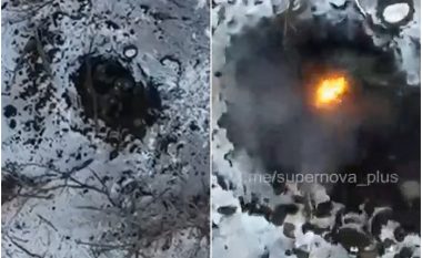 Ushtari rus tentoi të gjente strehë në llogore, por i hidhet një granatë nga droni
