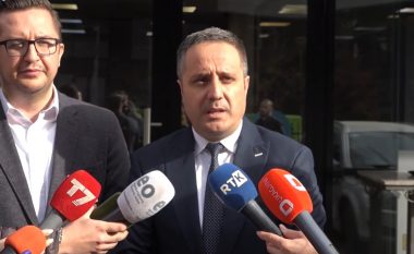 LDK-ja dorëzon kallëzimin penal ndaj ambasadorit Martin Berishaj