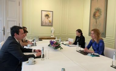 Kryeministrja e Estonisë uron Kurtin për 15-vjetorin e Pavarësisë, mbështet liberalizimin e vizave
