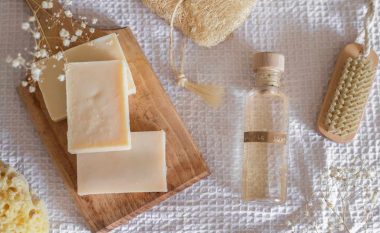 Si të bëni sapun me sodë bikarbonati: Do të eliminojë të gjitha proceset inflamatore të lëkurës