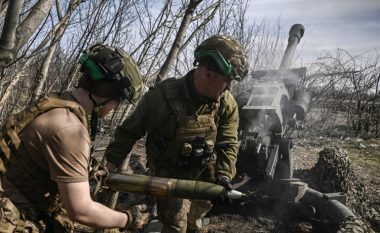 Analisti ushtarak: Rusia në pritje dhe në frikë nga ofensiva ukrainase e pranverës