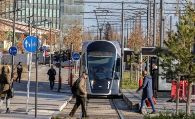 Në vendin më të pasur në Evropë, transporti publik është falas – të gjithë thonë se janë të kënaqur