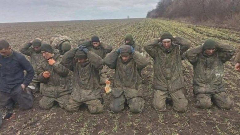 Inteligjenca ukrainase thotë se 10 mijë ushtarë të rekrutuar rusë, janë dorëzuar nga fillimi i luftës