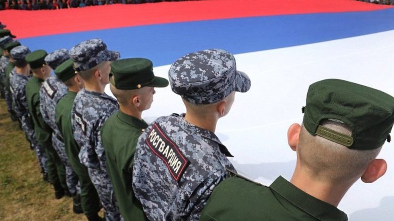 Inteligjenca britanike: Kremlini po përgatitet të lehtësojë rekrutimin ushtarak
