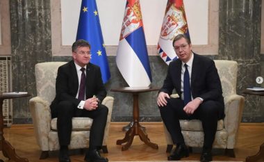 Pas takimit me Lajçakun, deklarohet presidenti i Serbisë