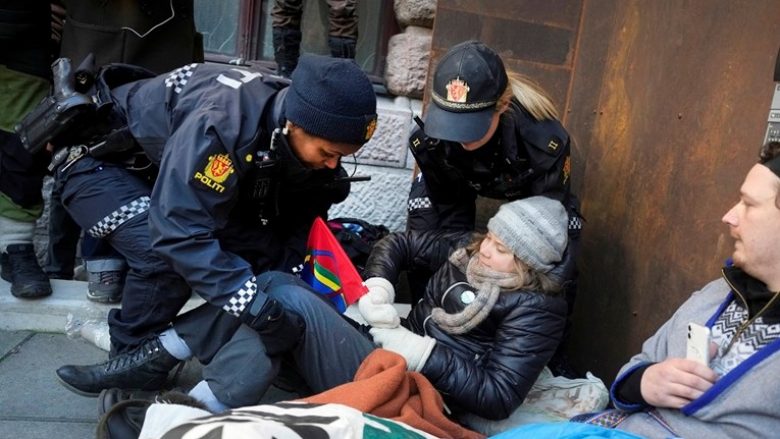 Arrestohet Greta Thunberg nga policia norvegjeze