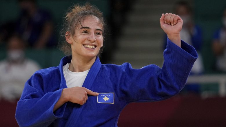 Nora Gjakova fiton medaljen e artë në Grand Slamin e Bakus