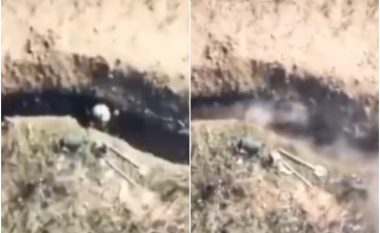 Ushtari rus e pëson keq pasi goditet brenda llogores me një predhë, ukrainasit publikojnë videon