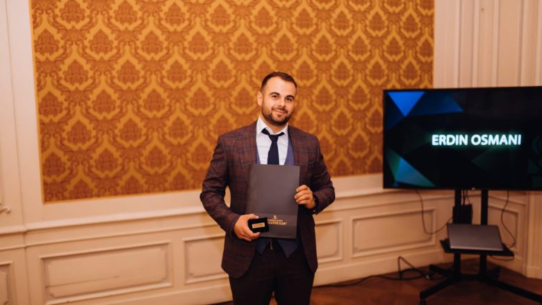 Erdin Osmani biznesmeni nga Gostivari ndër të parit që ka fituar çmimin “30 Under 30”