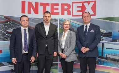 Drejtoresha e BERZH për Evropën Qendrore dhe Juglindore, Charlotte Ruhe viziton InterEx – një nga zinxhirët më të mëdhenj të shitjes me pakicë në rajon