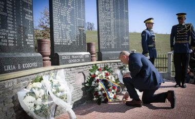 Në 24 vjetorin e masakrës së Izbicës, Haradinaj: Rruga jonë drejt lirisë ishte plot vuajtje e sakrifica