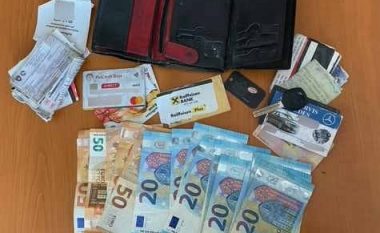 Kllokot, qytetari gjeti portofolin me 470 euro – e dorëzoi në polici