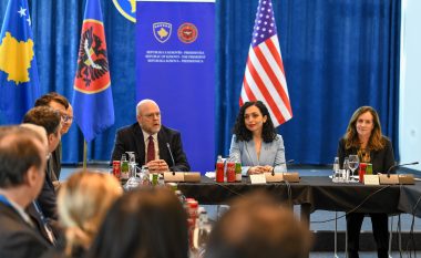 Osmani në takim me bizneset amerikane: Kosova është në një moment të rëndësishëm të përcaktimit të së ardhmes energjetike