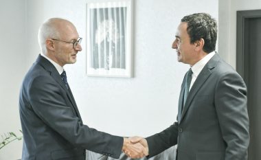 Ambasadori francez paralajmëron Kurtin e Vuçiqin: Do të ketë pasoja nëse nuk respektohen marrëveshjet
