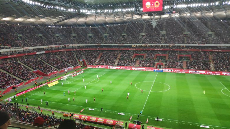 Shqipëria e mbyll pjesën e parë në disavantazh ndaj Polonisë