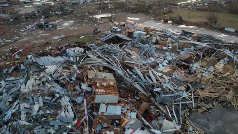 Të paktën 24 të vdekur pas tornados në Misisipi, përpjekjet e kërkim-shpëtimit janë duke vazhduar