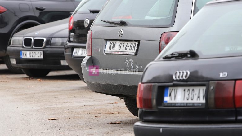 Elshani: Mbi 1,300 numri i veturave të regjistruara me RKS në komunat e veriut të Kosovës