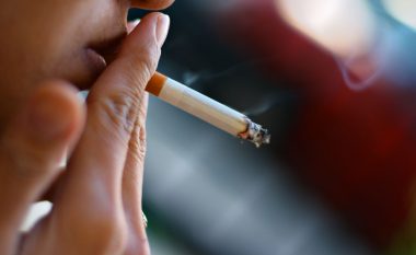 U raportua për pirje të duhanit në bufetë e ish-Rilindjes, AUV-i merr masa