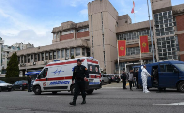Një i vdekur dhe pesë të lënduar nga shpërthimi me bombë në Gjykatën Themelore të Podgoricës