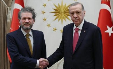 Ambasadori i ri i Maqedonisë së Veriut në Turqi i dorëzoi letrat kredenciale Erdoganit