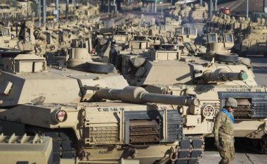 Pentagoni pritet të përshpejtojë dërgimin e tankeve në Ukrainë