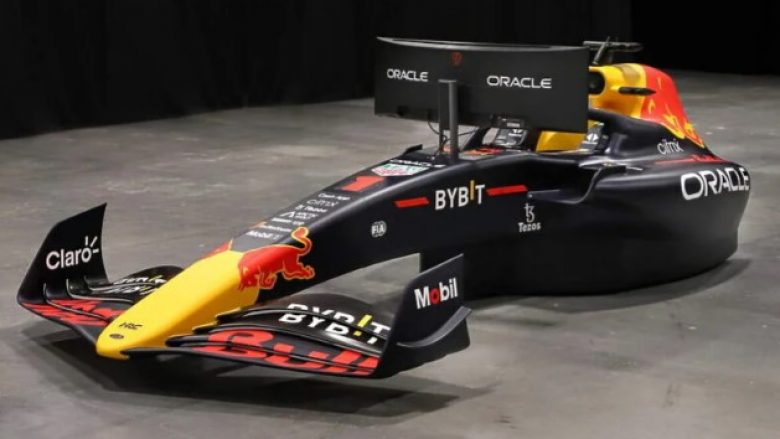 Simulatori Red Bull Racing F1 kushton 120 mijë dollarë