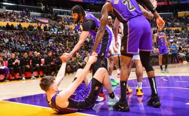 Fitore e madhe nga Lakers, tani me gjasa të mëdha për ‘Play-Off’