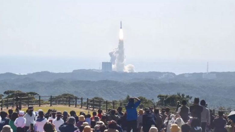 Japonia u detyrua të “vetë-shkatërrojë” raketën H3 pas një lansimi të dështuar