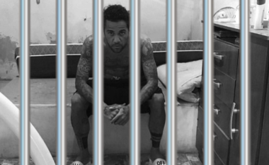 Rëndohet gjendja e Dani Alvesit – ka bërë kërkesë të dhimbshme ndaj gardianëve të burgut