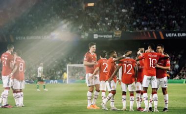 Unitedi kryen detyrën ndaj Betisit dhe kualifikohet në çerekfinale