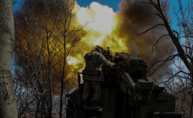 Ukraina synon "rraskapitjen" e trupave ruse në qytetin lindor të Bakhmut