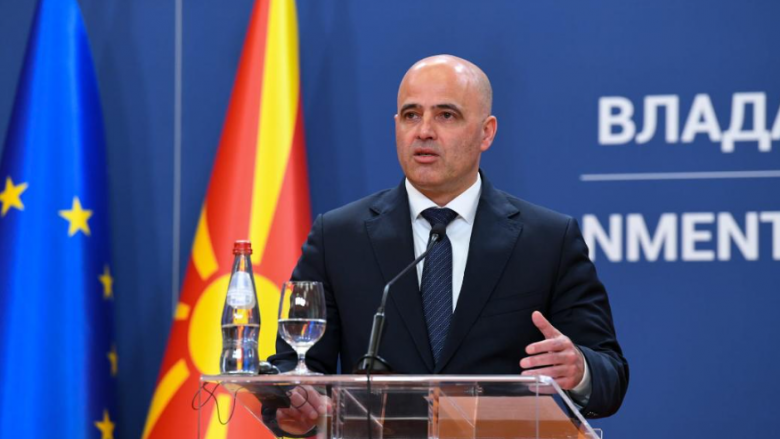 Kryeministri i RMV-së: Kufijtë në Ballkan janë marrëzi e madhe