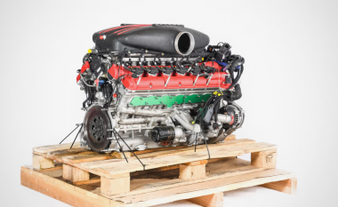 Motori i ri i Ferrari FXX – V12 – po del në ankand