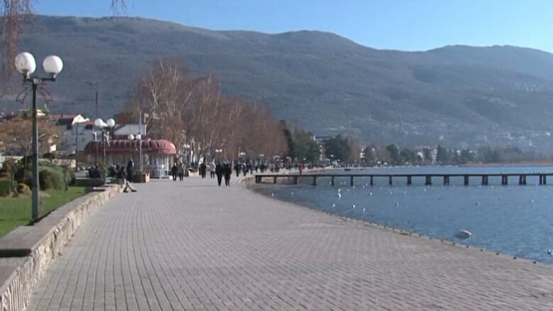 Në Ohër do të vendosen pajisje të lëvizshme urbane, Petsakov: Nuk shkelim rekomandimet e UNESCO-s