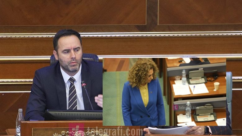 “Qëndroi vetëm 10 sekonda në seancë, administrata mos t’i jap asnjë mëditje”– Konjufca tregohet i ashpër me deputeten Albena Reshitaj