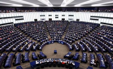 Parlamenti Evropian i kërkon UEFA-s përjashtimin e Bjellorusisë nga ‘Euro 2024’