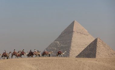 Zbulohet një korridor i fshehur në Piramidën e Madhe të Gizës