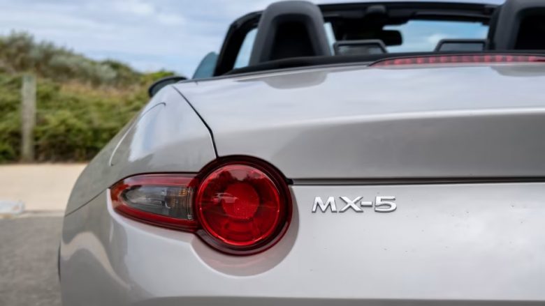 Regjistrimi i markës tregtare ngre pyetje për emrin e ardhshëm të Mazda MX-5
