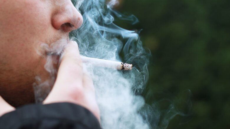 Gati gjysma e popullatës së Maqedonisë së Veriut, duhanpirës