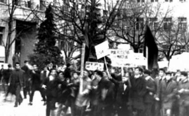42 vjet nga demonstrata studentore e 11 marsit