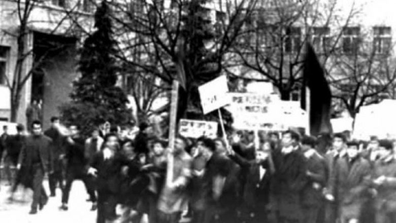 42 vjet nga demonstrata studentore e 11 marsit