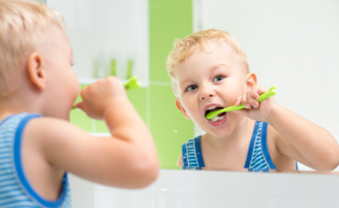 Gjendja e shëndetit oral të fëmijëve është përkeqësuar, apelohet për kujdes