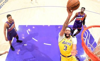 Lakers marrin fitore të madhe ndaj Suns, Warriors triumfojnë ndaj Dallasit