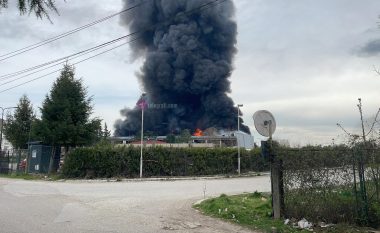 Zjarr i madh në Pejë, digjet objekti i Elkos Center, pamje nga vendi i ngjarjes