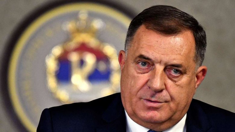 Dodik refuzon ndryshimet në Kodin Penal të paraqitura nga përfaqësuesi i lartë i bashkësisë ndërkombëtare