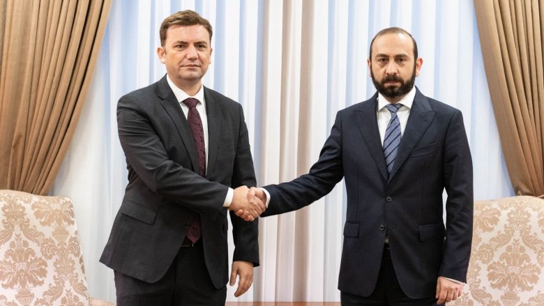 Bujar Osmani: Përfitim më të madh nga marrëveshja për paqe të qëndrueshme do të kenë qytetarët e Armenisë dhe Azerbajxhanit